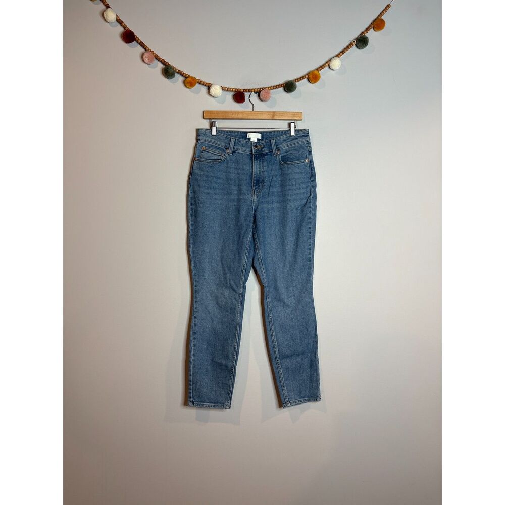 🔆 H&M medium wash jeans